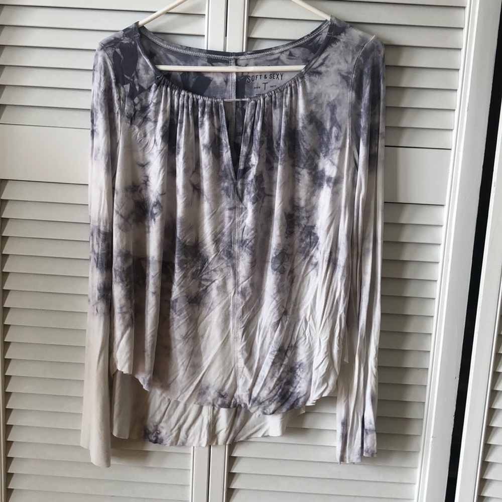 Soft and sexy Tie-Dye blouse